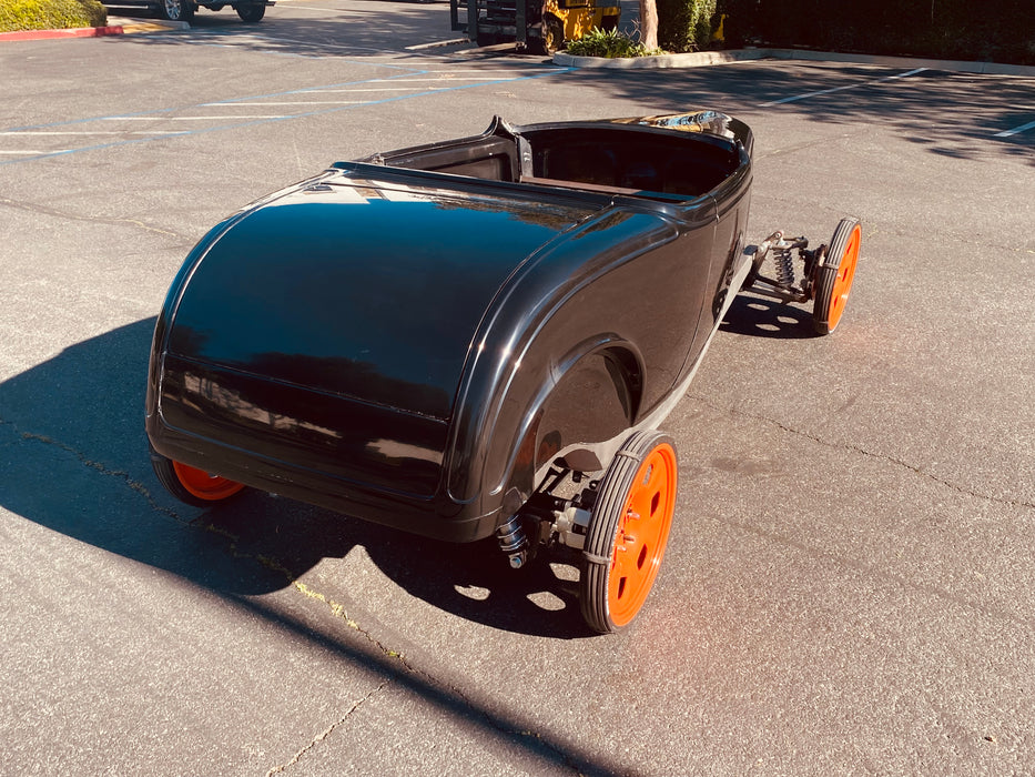 32 Zipper Roadster Body